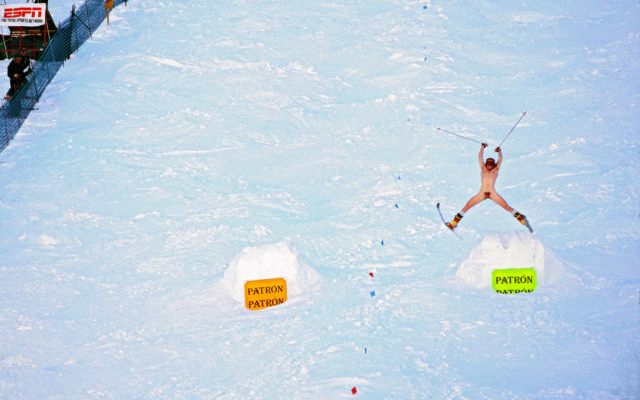 Here are 10 naked skiing videos in honor of of National Nude Day